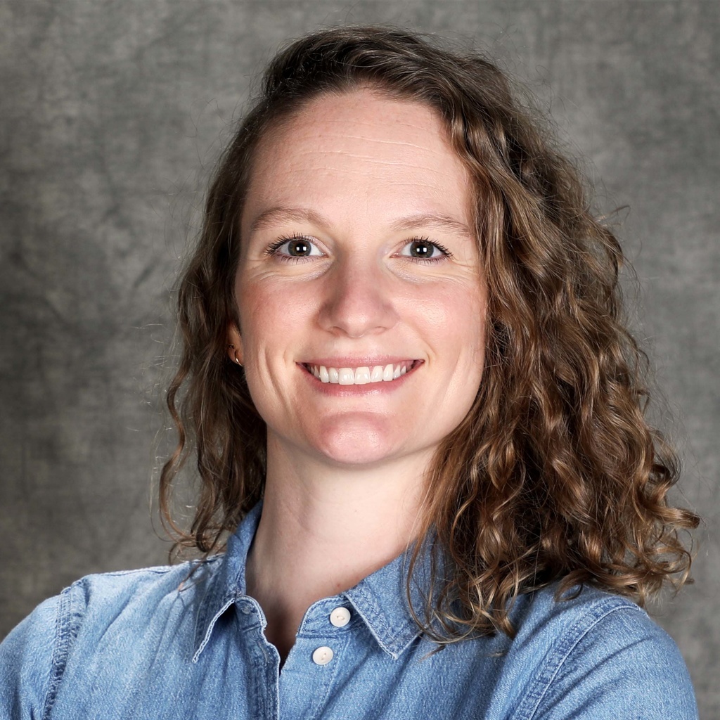 Headshot of Jenna Spiering
