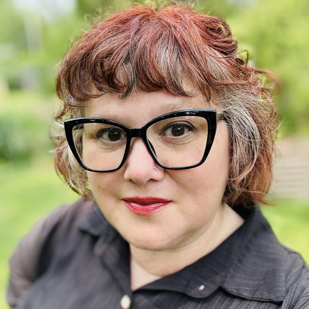 headshot of bobbi Newman